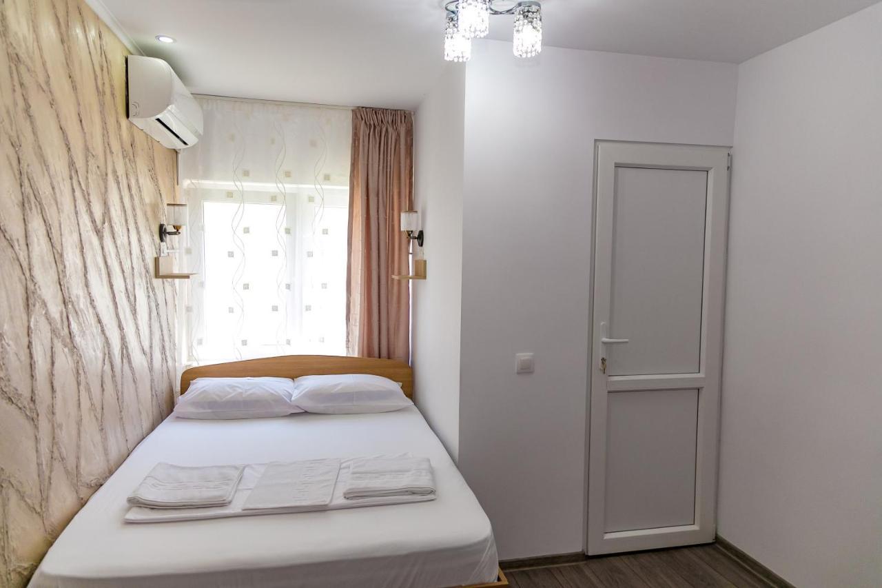 Casa Iordachescu 2 Mai Hotel Buitenkant foto